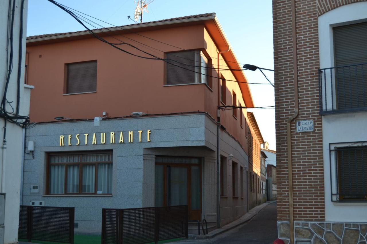 Hotel Espanol La Pueblanueva Екстериор снимка