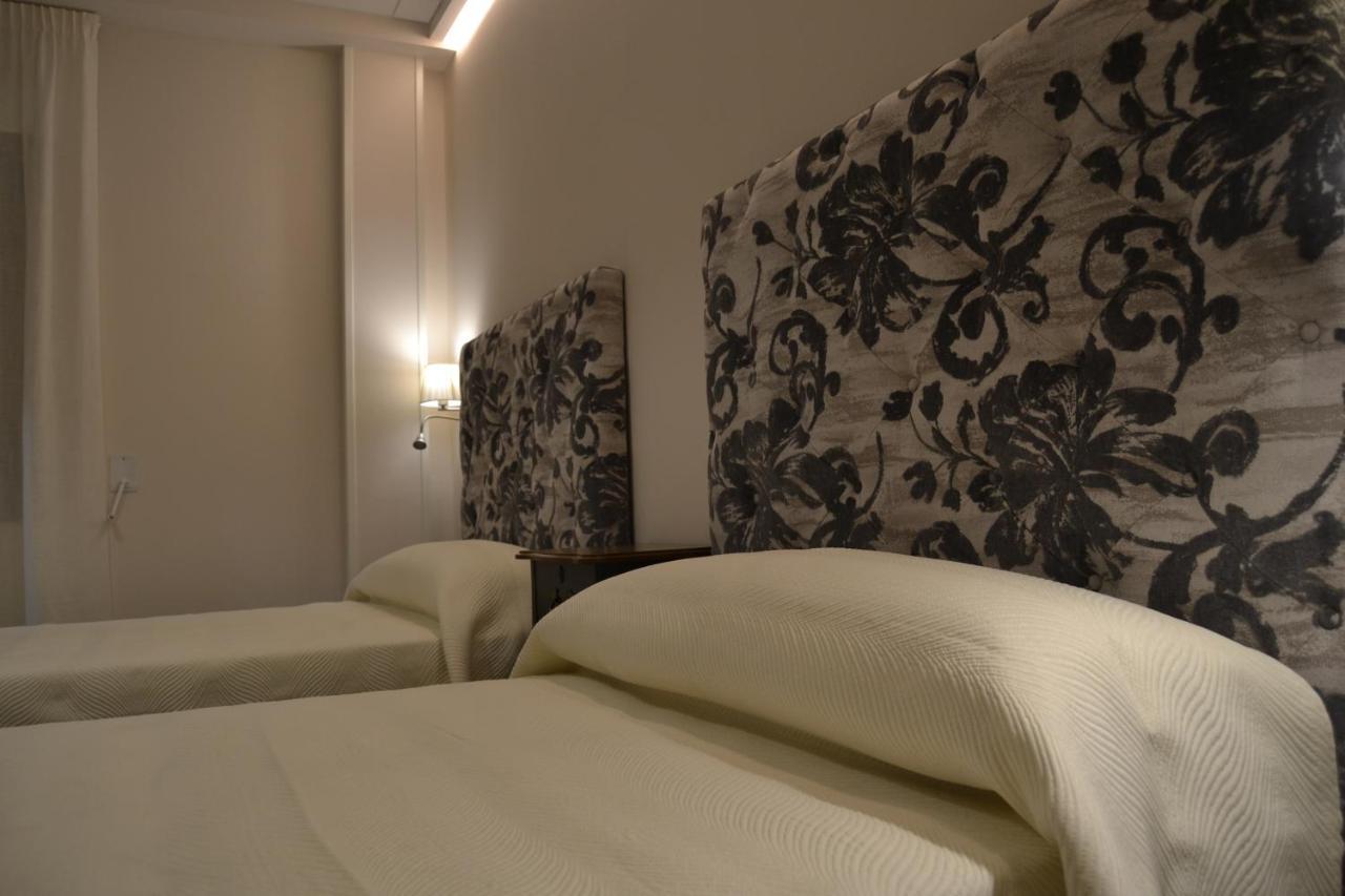 Hotel Espanol La Pueblanueva Екстериор снимка